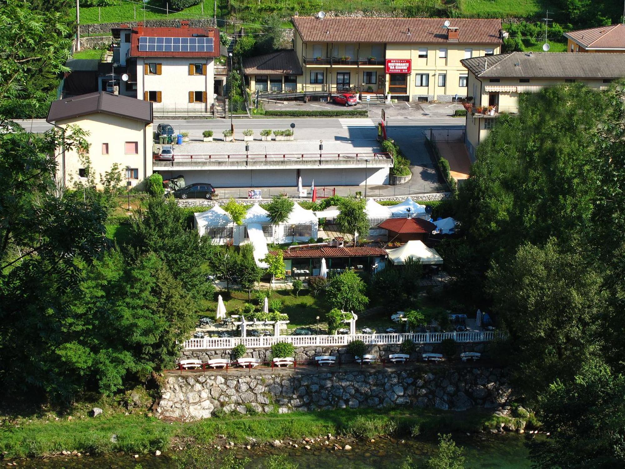 Da Gianni Hotel Zogno Εξωτερικό φωτογραφία